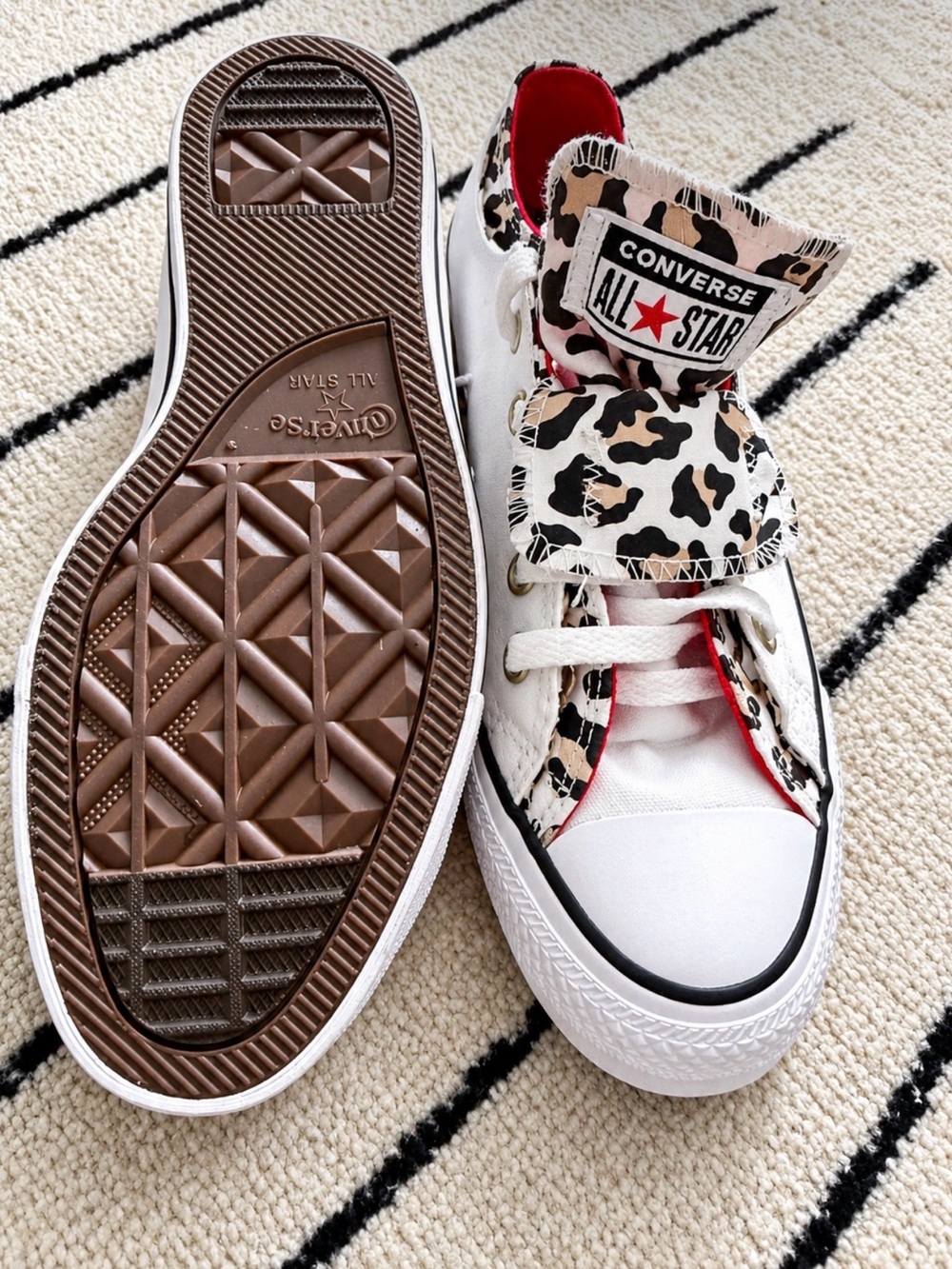 NEW Converse All Star Women’s White Canvas Sneakers with Leopard Print